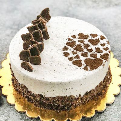 Classic Oreo Cake